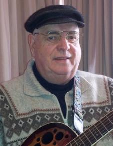 3740-smalldan_guitar