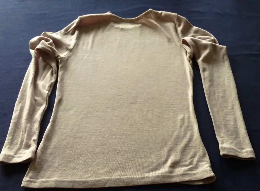 1. Head to the op shop for a suitable garment to recycle. 1. Head to the op shop for a suitable garment to recycle.