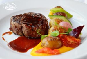 15965831_661942477318255_464988789389418520_n