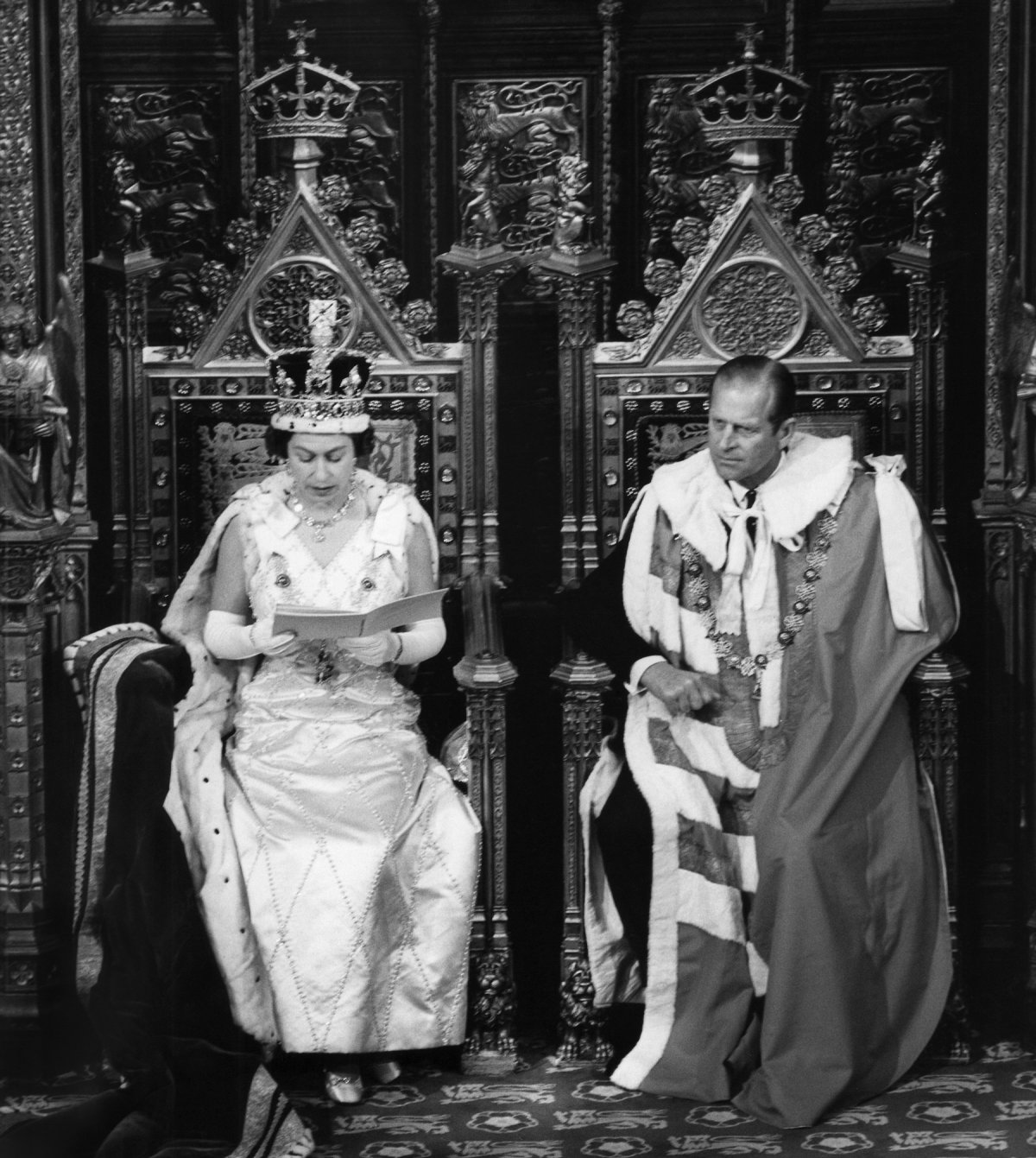 1970-queen-elizabeth-ii-read-her-speech-in-the-house-of-lords-alongside-her-husband-for-the-state-opening-of-parliament-in-1970