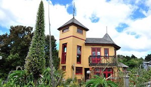 3. Aromoana-Castle-Dunedin-Accommodation