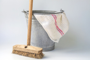 zinc bucket with floor cloth and floor brush