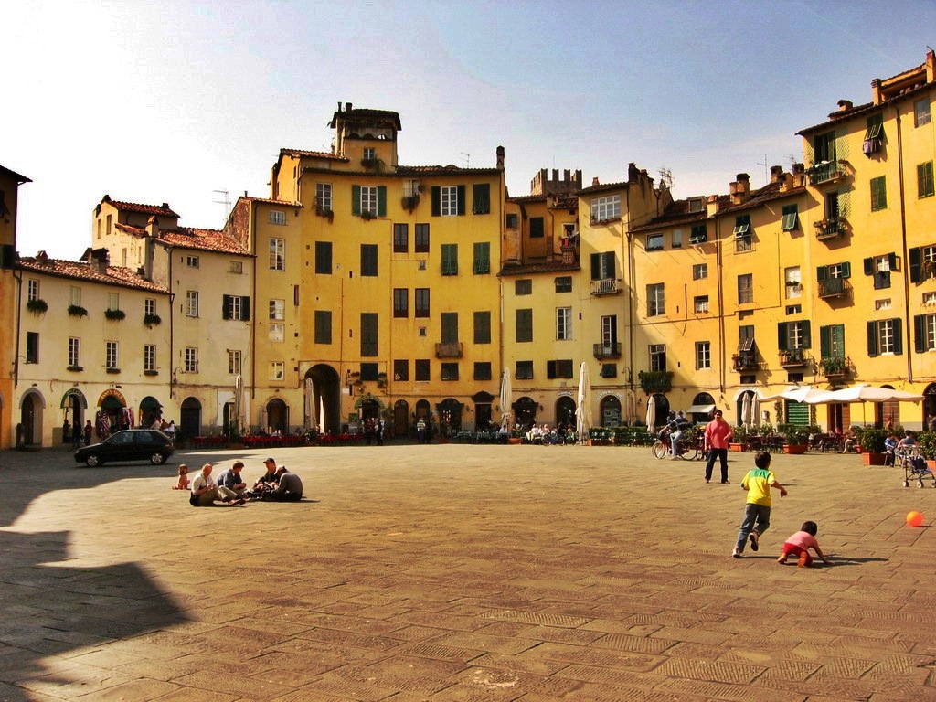 lucca-city